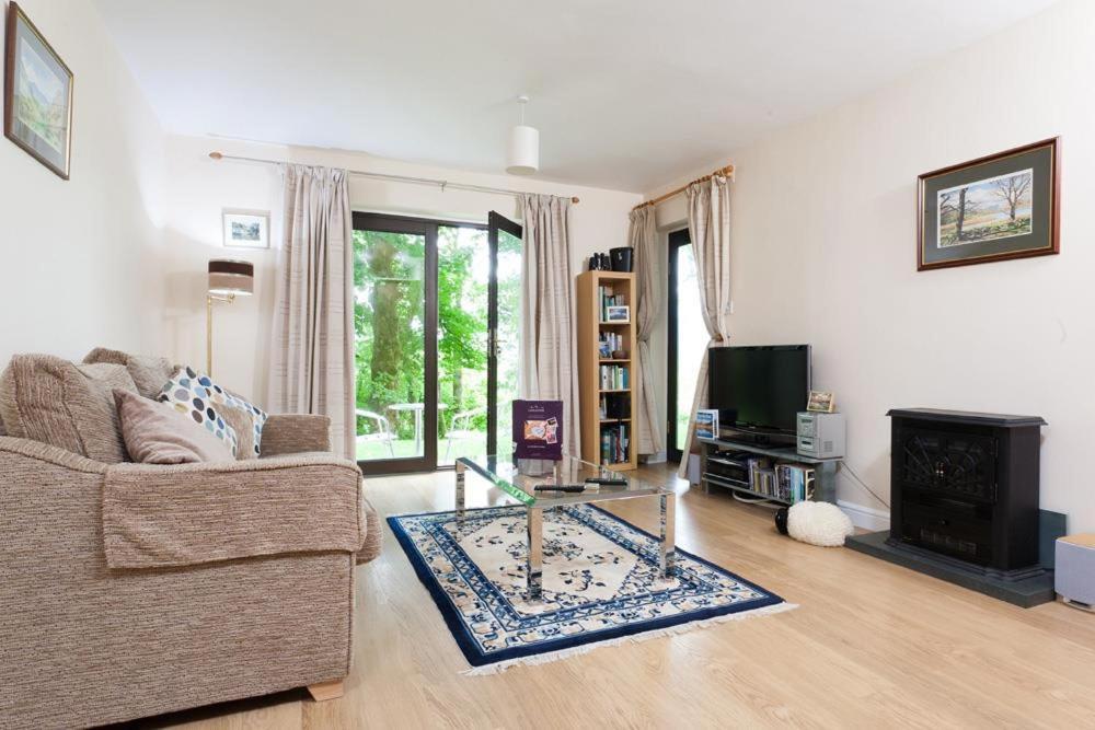 Ramblers Rest Apartment Ембълсайд Екстериор снимка